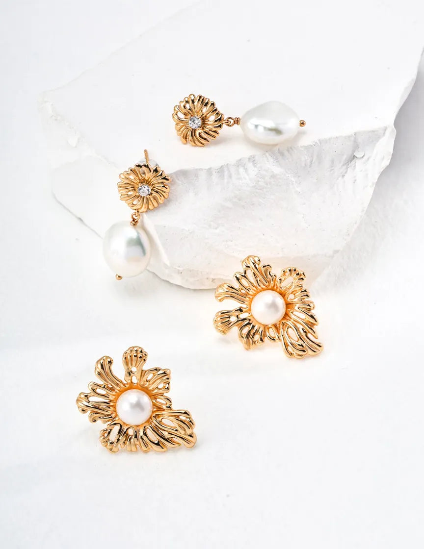 Vintage Gold Pearl Earrings ｜French Series Earrings ｜ MQ JEWELS STORE