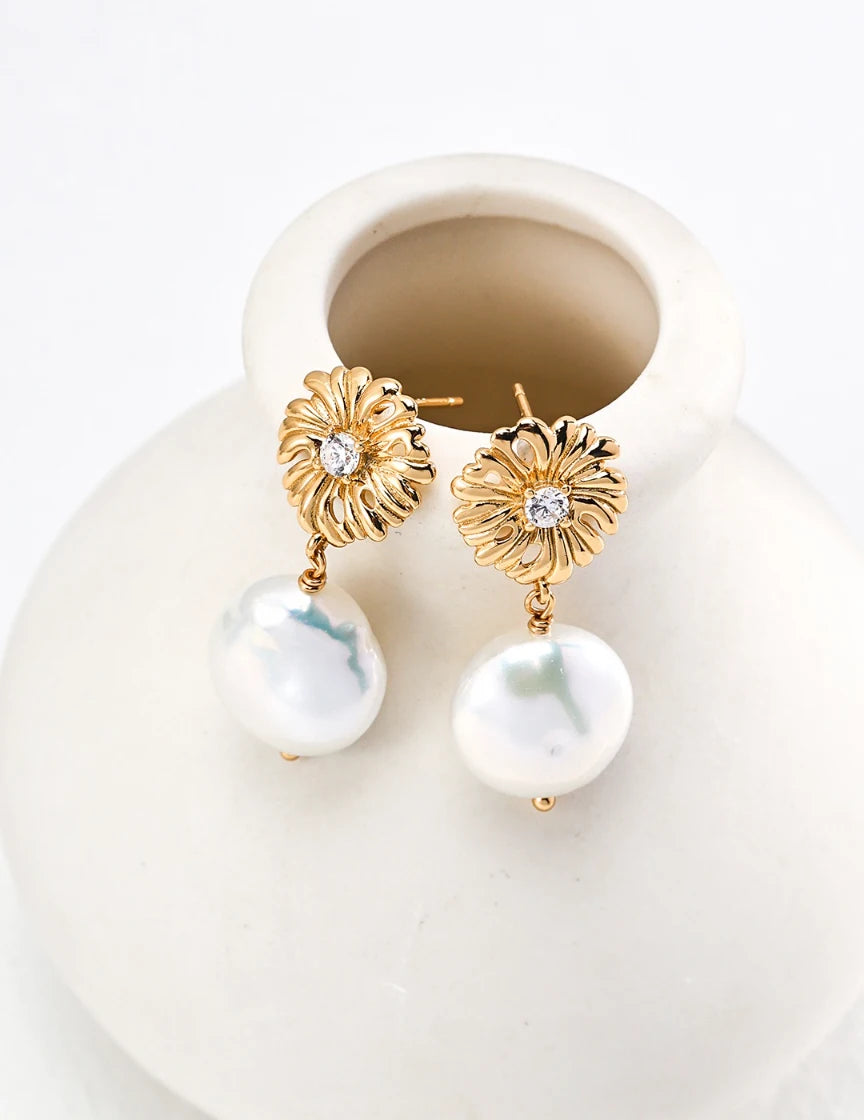 Vintage Gold Flower Pearl Drop Earrings